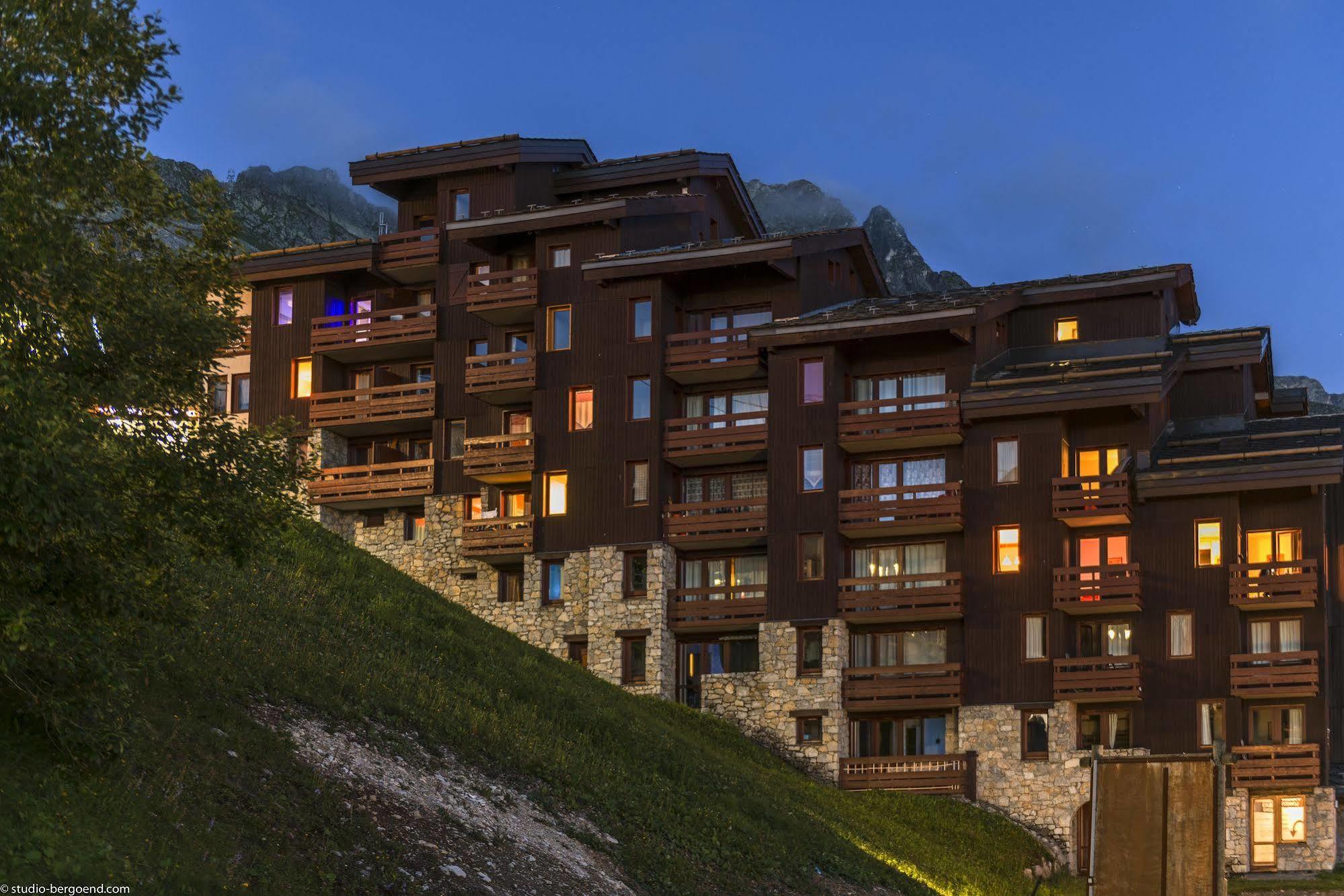 Résidence Pierre&Vacances Les Chalets des Arolles Macot-la-Plagne Exterior foto